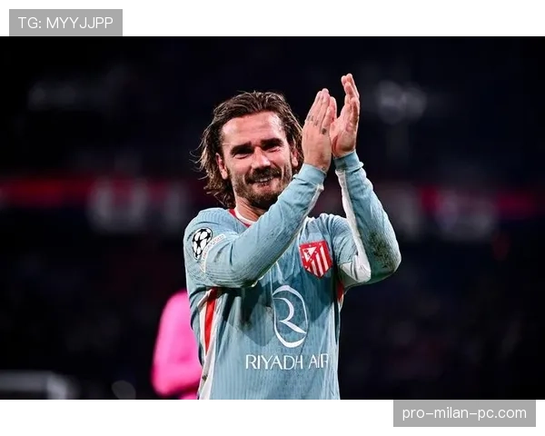 格列兹曼在全前场的战术适配性如何体现其角色价值与实际表现？