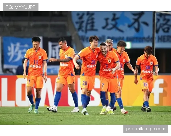 广州足球俱乐部本赛季中超表现出现起伏，整体竞技状态有待稳定